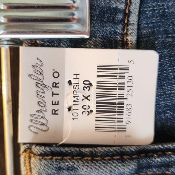 Wrangler  Slim Fit Indigo Jeans - Picture 7 of 9